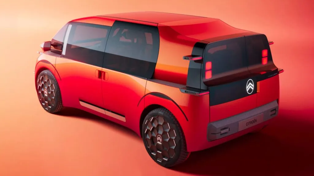 Електричний концепт Citroën ELO переосмислює міські мінівени — photo 7 Електричний концепт Citroën ELO переосмислює міські мінівени — photo 7