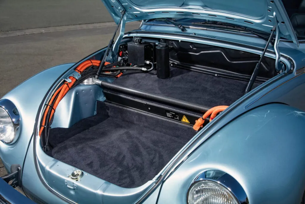 Компоненти електромобілів відкрили нові можливості для тюнінгу — photo 4 Компоненти електромобілів відкрили нові можливості для тюнінгу — photo 4