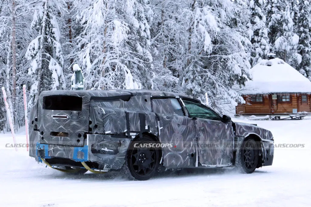 Джоні Айв хвилюється через те, як сприймуть електромобіль Ferrari — photo 5 Джоні Айв хвилюється через те, як сприймуть електромобіль Ferrari — photo 5
