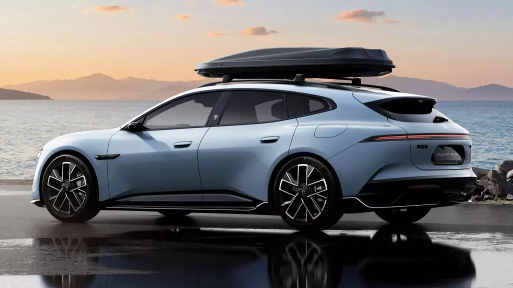 Електричний універсал Avatr 06T отримав потужність суперкара — photo 4 Електричний універсал Avatr 06T отримав потужність суперкара — photo 4