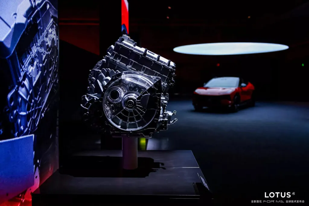 Lotus представив новий кросовер потужністю 939 к.с. під назвою For Me — photo 3 Lotus представив новий кросовер потужністю 939 к.с. під назвою For Me — photo 3