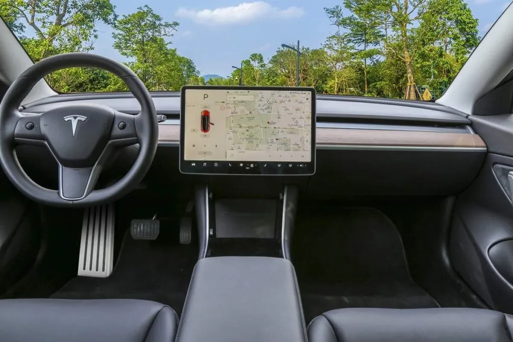 Режим управления одной педалью в электромобилях не представляет угрозы — вывод NHTSA — photo 3 Режим управления одной педалью в электромобилях не представляет угрозы — вывод NHTSA — photo 3