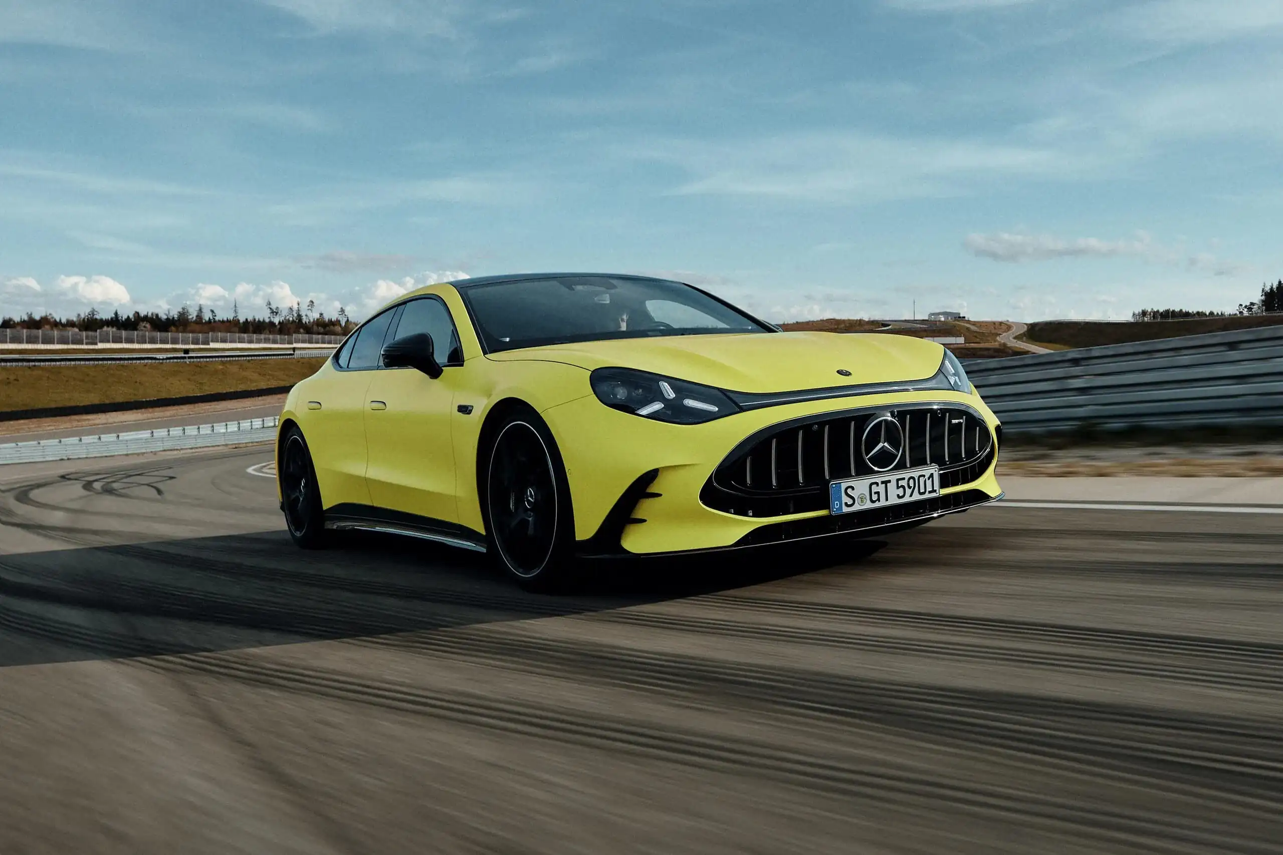 Новий електричний Mercedes-AMG GT 4-Door Coupe офіційно дебютував — photo 82480