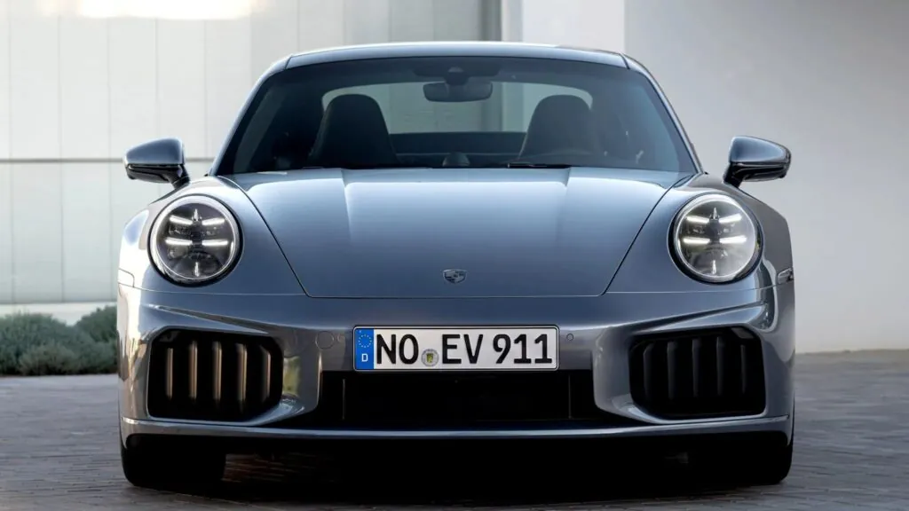 Porsche не планирует электрический 911, но 718 EV – будет! — photo 2
