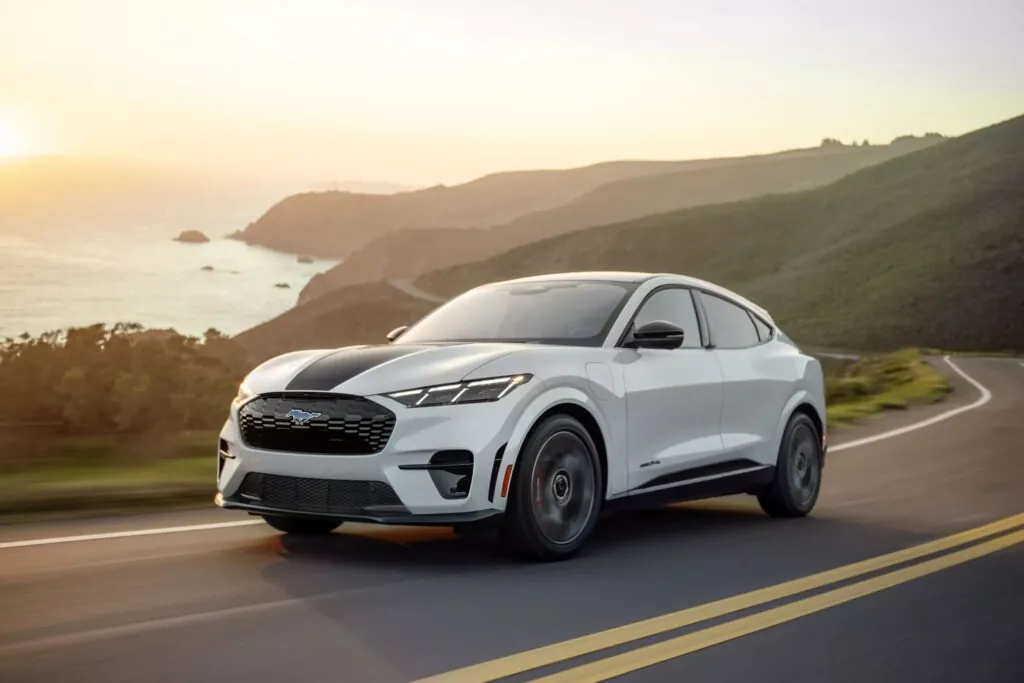 Головний електромобіль Ford ризикує залишитися без наступника — photo 3