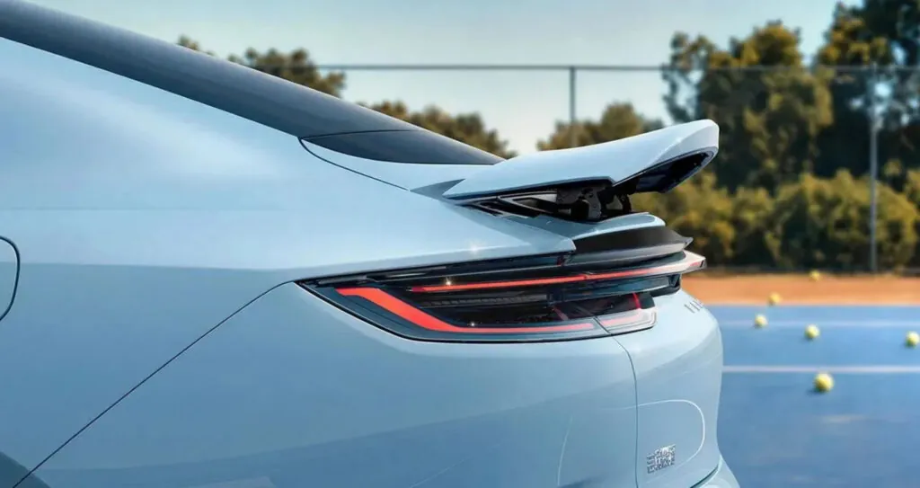 Geely розкрив характеристики нового електроседану Galaxy TT — photo 2