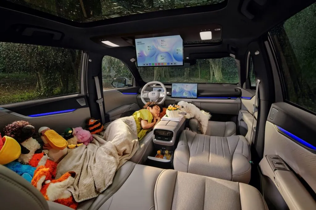 GM починає експорт китайських електричних Buick за кордон — photo 3
