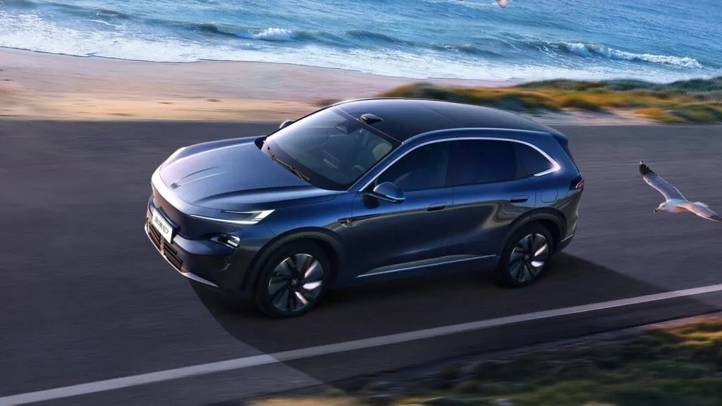 GM починає експорт китайських електричних Buick за кордон — photo 2