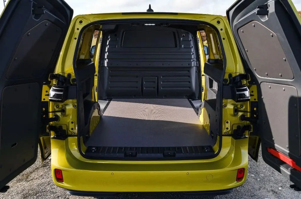 Volkswagen оновив комерційний ID. Buzz Cargo — photo 3