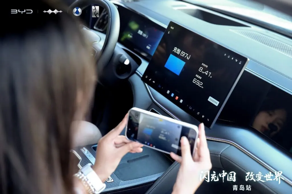 Нафтовий гігант встановлює надшвидкі зарядні станції BYD — photo 4