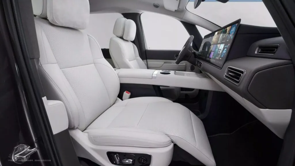 Що зміниться в оновленому електричному мінівені Li Auto Mega? — photo 4