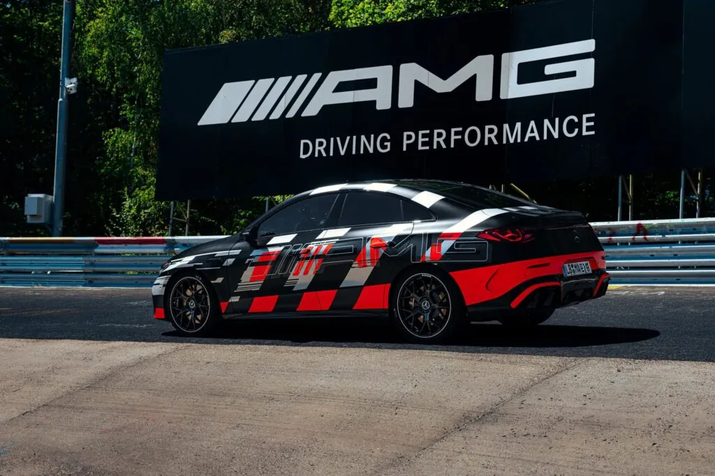 Новий електричний Mercedes-AMG CLA 45 вже б’є рекорди кола — photo 3