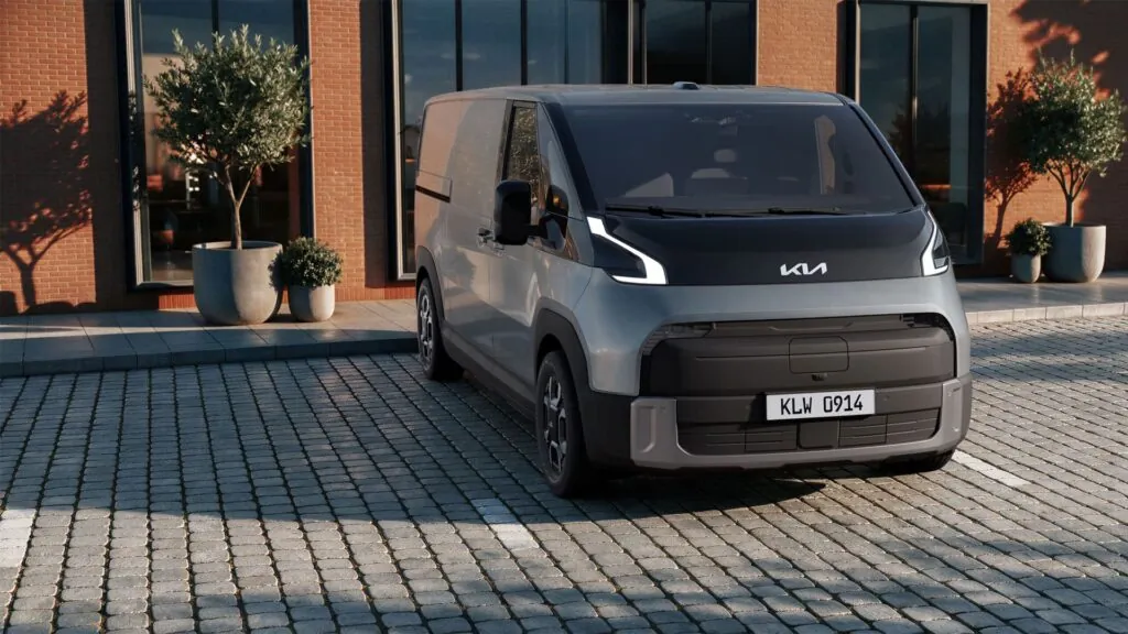Kia представила довгоочікуваний електричний фургон PV7 — photo 4