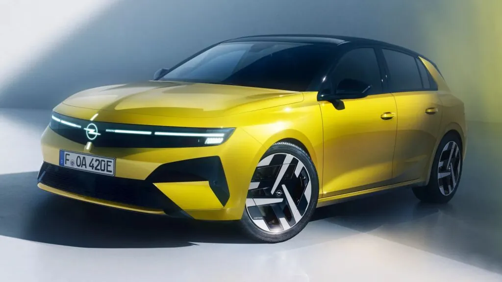 Opel показав потужну електричну версію Astra — GSE Line — photo 4