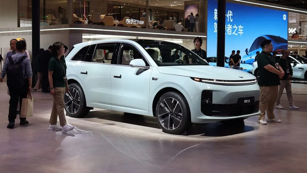 Li Auto переведе всі моделі на власні батареї до кінця 2026 року — photo 4
