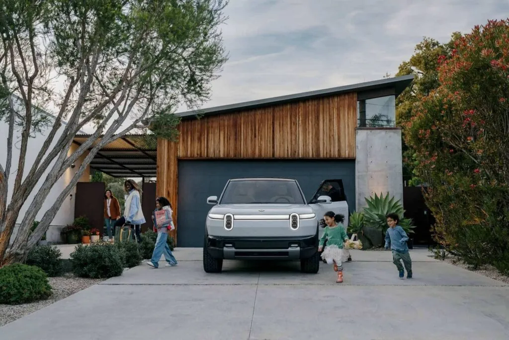Rivian випустила глобальне оновлення операційної системи — photo 4