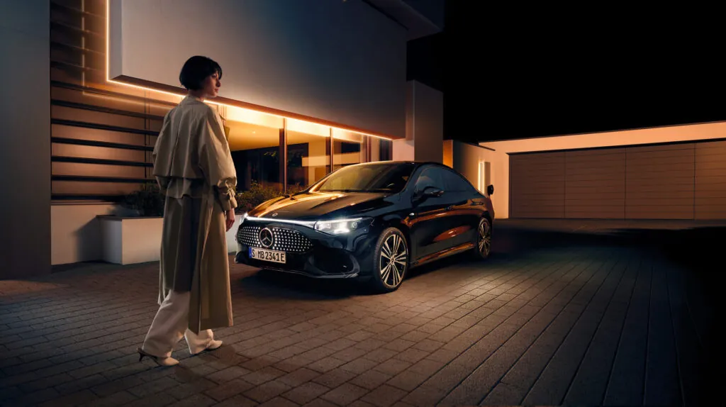 Mercedes-Benz допоможе економити на домашньому заряджанні електромобіля — photo 4