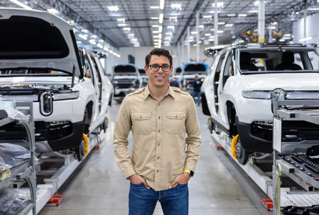 Rivian продолжит удешевлять электромобили после R2 — photo 4