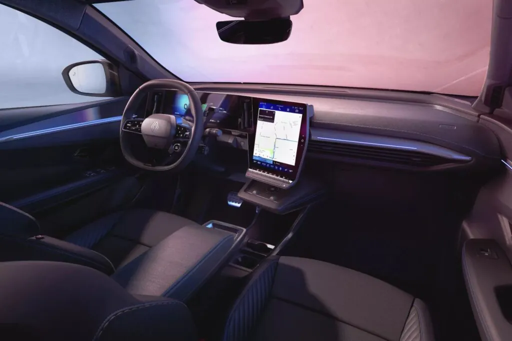 Renault оновила сімейний кросовер Scenic E-Tech electric — photo 5