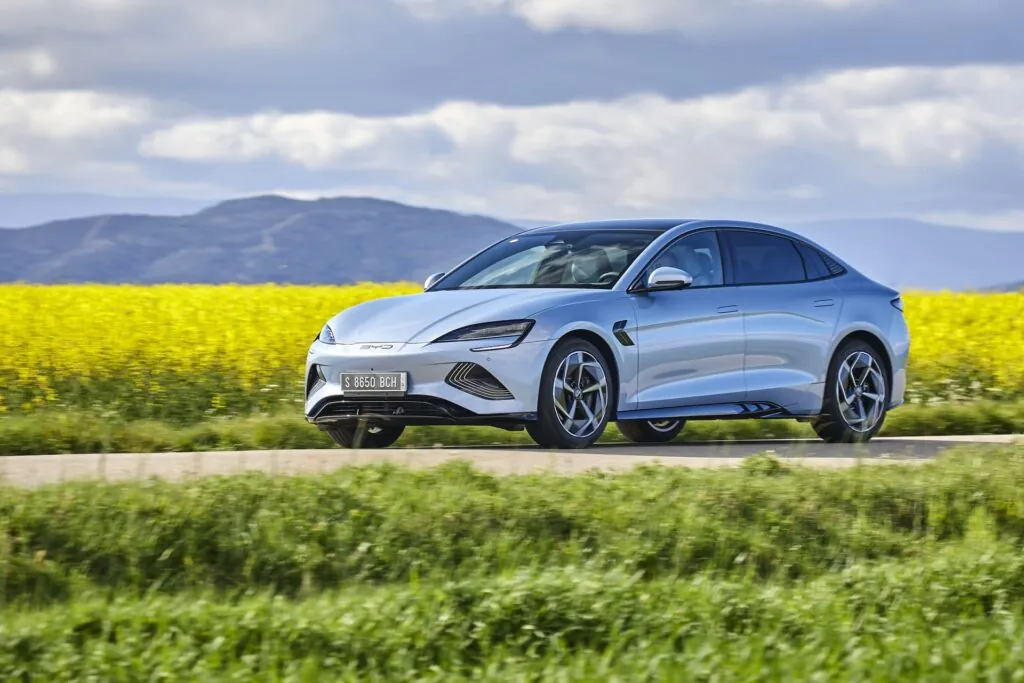BYD представить перший електромобіль із твердотільною батареєю вже у 2027 році — photo 2
