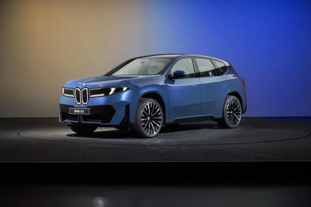 BMW выпустит компактный электрокар на платформе Neue Klasse — photo 4