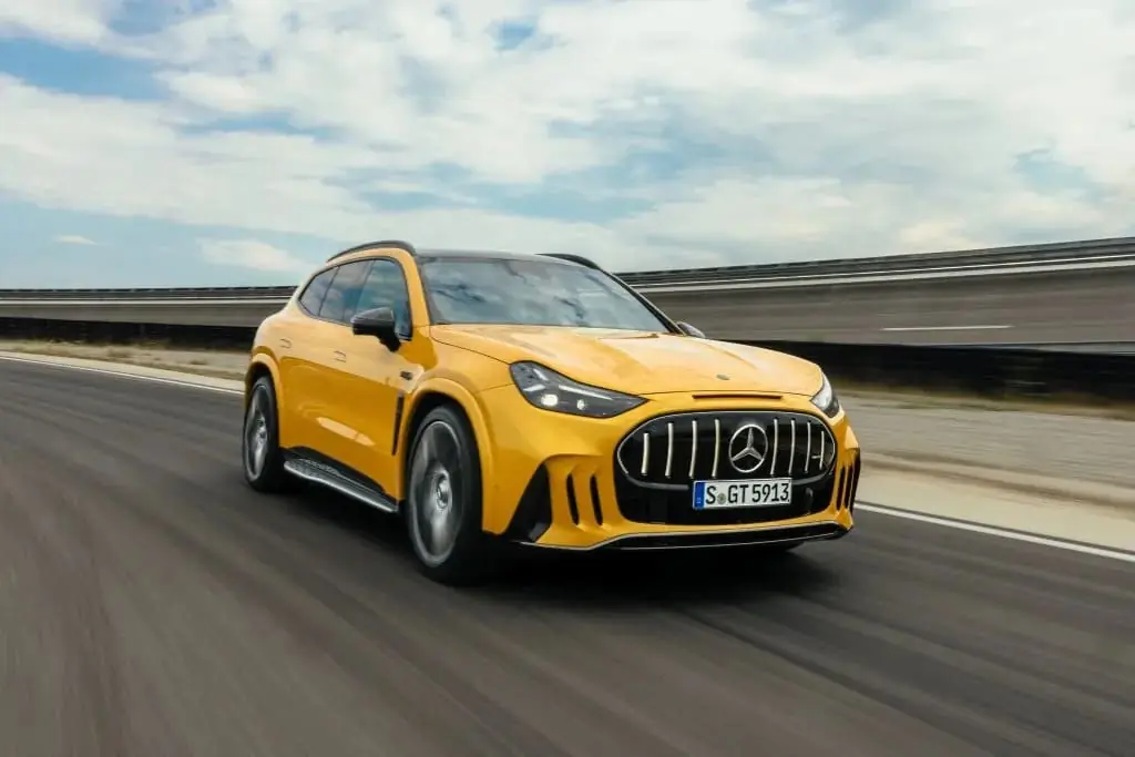 Mercedes-AMG представив електричний кросовер GT SUV — photo 2