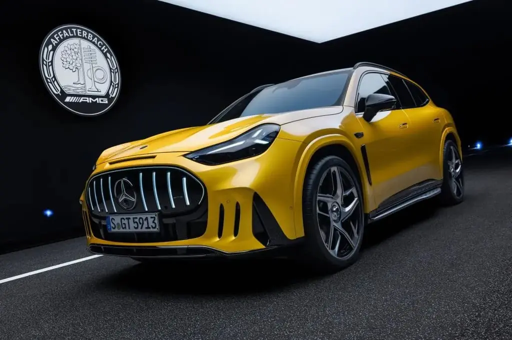 Mercedes-AMG представив електричний кросовер GT SUV — photo 5